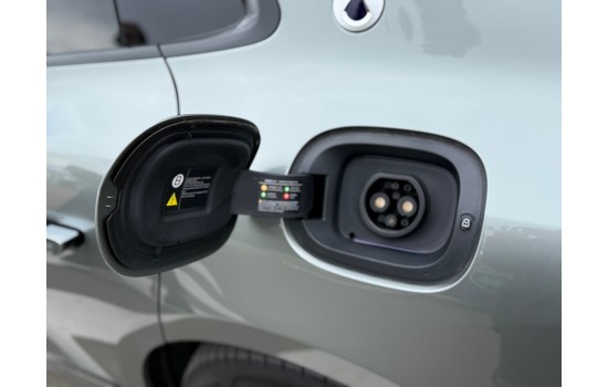 Denza Z9 GT EV, 4 WD, 2024